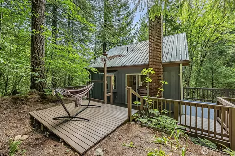 Exterior - 352 Craig Rd, Packwood, WA 98361 photo 8 of 14