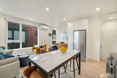 712 11th Ave E #A, Seattle, WA 98102 photo 5