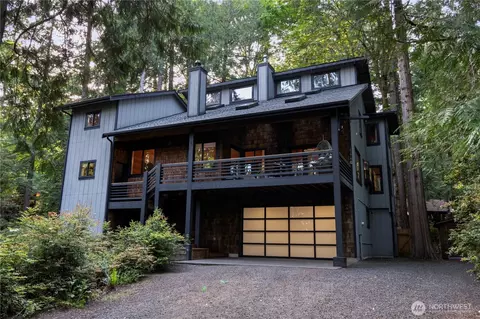 397 E Pointes Dr E, Shelton, WA 98584