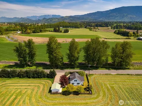 View/Area - 8429 Nooksack Rd, Everson, WA 98247 photo 2 of 3