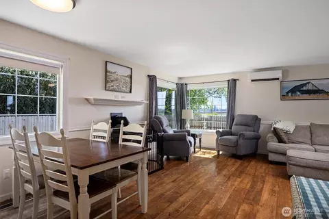 Dining - 8429 Nooksack Rd, Everson, WA 98247 photo 1 of 1