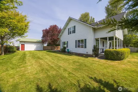 Exterior - 8429 Nooksack Rd, Everson, WA 98247 photo 1 of 9