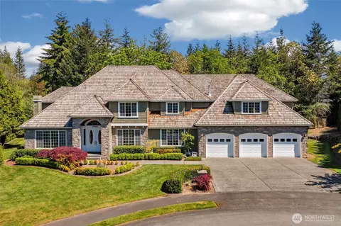 23902 W Woodway Ln, Woodway, WA 98020