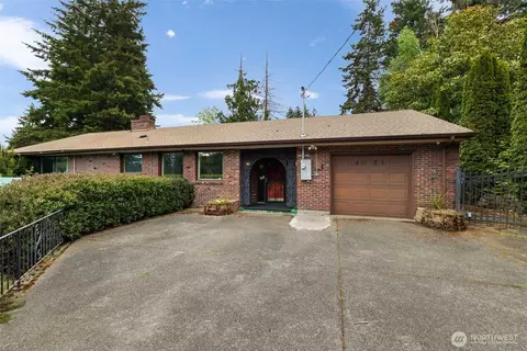4021 Sunset Dr W, University Place, WA 98466