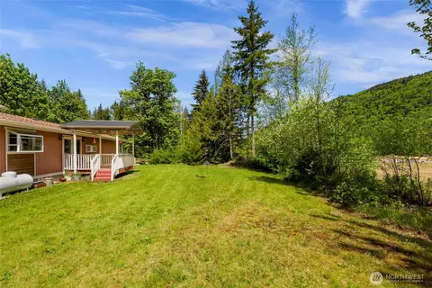 846 Deep Valley Dr, Maple Falls, WA 98266 photo 8
