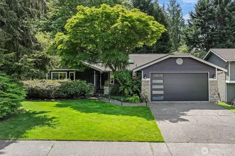 17407 NE 138th St, Redmond, WA 98052