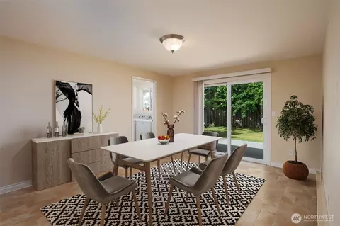 Dining - 8702 4th Pl SE, Everett, WA 98208 photo 1 of 2
