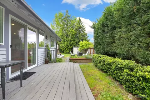 Exterior - 4525 244th St SE, Bothell, WA 98021 photo 11 of 11