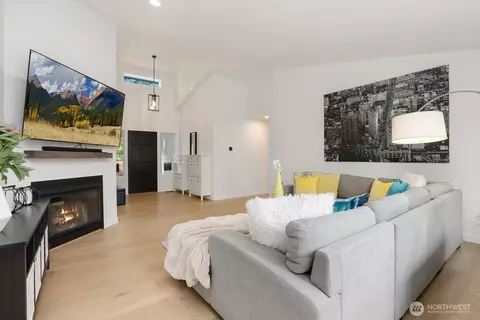 Living - 4525 244th St SE, Bothell, WA 98021 photo 3 of 4