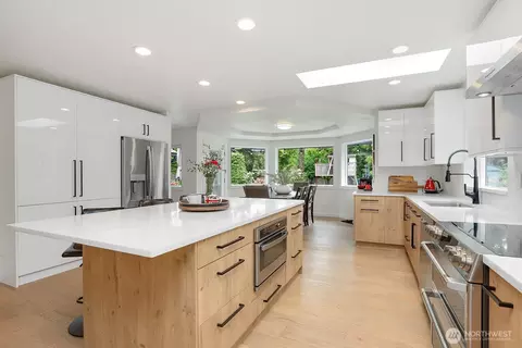 Kitchen - 4525 244th St SE, Bothell, WA 98021 photo 4 of 5
