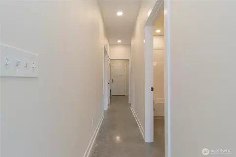 Entry Way - 2136 Solara Ln, Walla Walla, WA 99362 photo 1 of 1