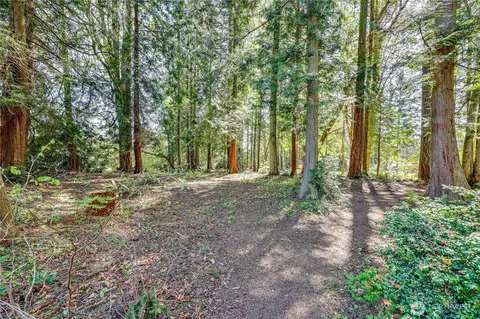 113 Nn North Madison Ave NE, Bainbridge Island, WA 98110