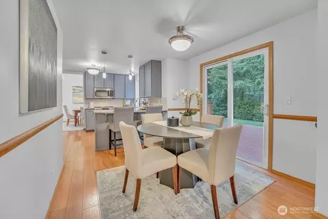 Dining - 19621 10th Dr SE, Bothell, WA 98012 photo 3 of 4
