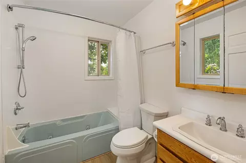 255 Alder St, Eastsound, WA 98245 photo 23