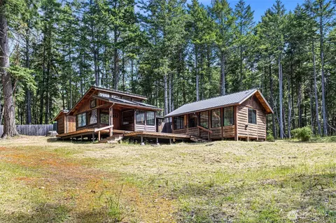 35 N Airport Way, Friday Harbor, WA 98250