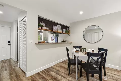 Dining - 1526 192nd St SE #Q3, Bothell, WA 98012 photo 2 of 2
