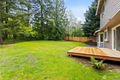 Exterior - 13507 14th Dr SE, Mill Creek, WA 98012 photo 9 of 12