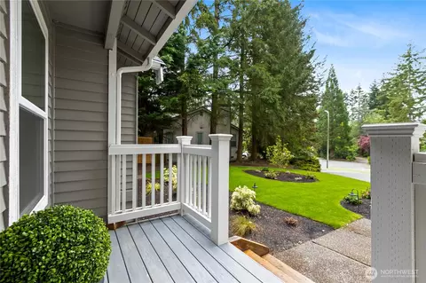Exterior - 13507 14th Dr SE, Mill Creek, WA 98012 photo 4 of 12