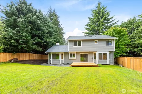 Exterior - 13507 14th Dr SE, Mill Creek, WA 98012 photo 11 of 12
