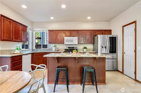 Kitchen - 14611 46th Ave SE, Bothell, WA 98012 photo 2 of 2