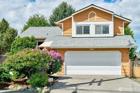 6109 N 37th St, Tacoma, WA 98407
