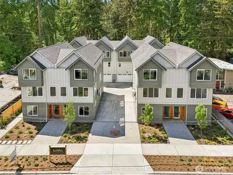 20313 14th Ave NE #A, Shoreline, WA 98155