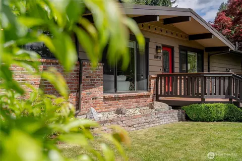 10418 NE 193rd St, Bothell, WA 98011 photo 40