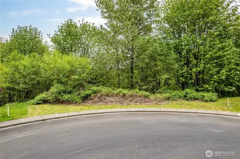 290 Shoreview Dr, Kelso, WA 98626