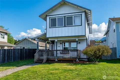 514 Lopez Ave, Port Angeles, WA 98362
