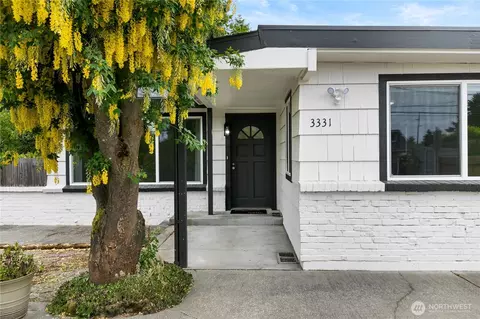 3331 Sunset Dr W, University Place, WA 98466