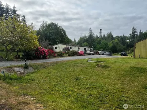 953 Freshwater Park Rd, Port Angeles, WA 98363