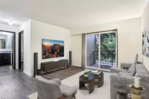 14650 NE 32nd St #A14, Bellevue, WA 98007