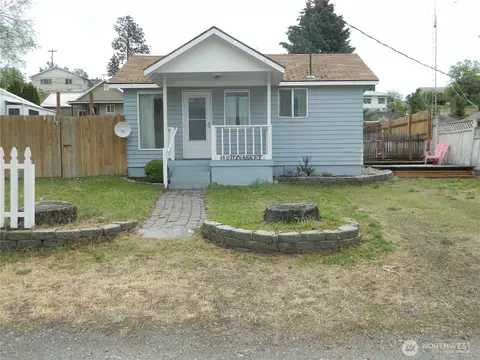 114 12 Tonasket Ave, Tonasket, WA 98855