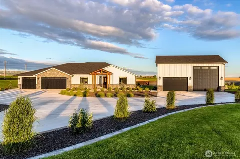 53 Daybreak Rd, Walla Walla, WA 99362