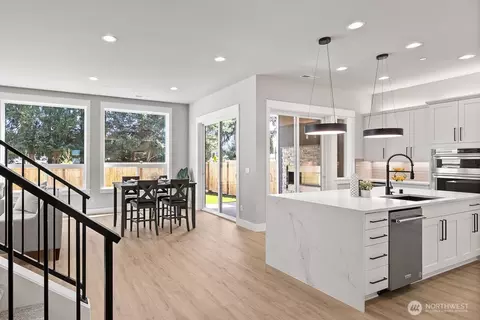 Kitchen - 1428 238th St SE, Bothell, WA 98021 photo 1 of 3