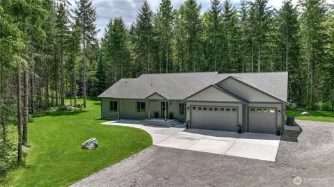 20445 151st Ln SE, Yelm, WA 98597