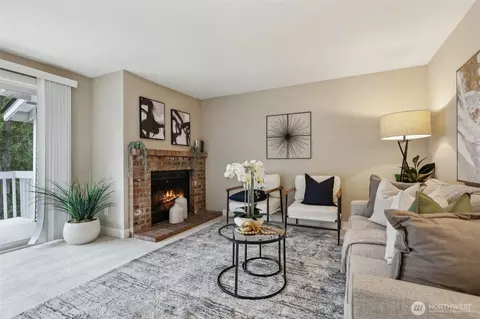4515 125th Ave SE #B308, Bellevue, WA 98006