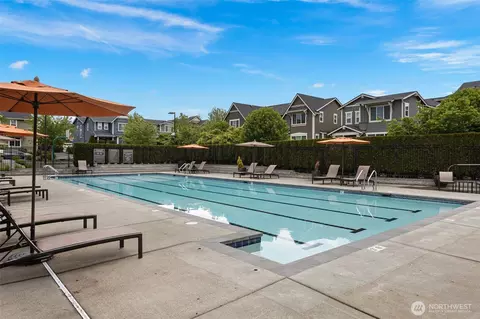 Exterior - 18728 46th Ave SE, Bothell, WA 98012 photo 8 of 8