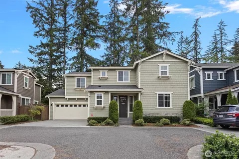 Exterior - 18728 46th Ave SE, Bothell, WA 98012 photo 2 of 8