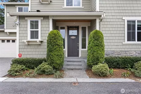 Exterior - 18728 46th Ave SE, Bothell, WA 98012 photo 3 of 8