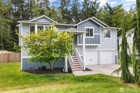 709 NE Lauren St, Coupeville, WA 98239