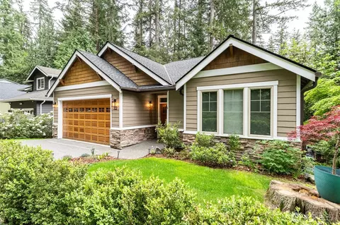 32 Morning Glory Dr, Bellingham, WA 98229