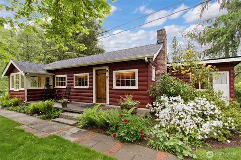 23511 Dorre Don Way SE, Maple Valley, WA 98038