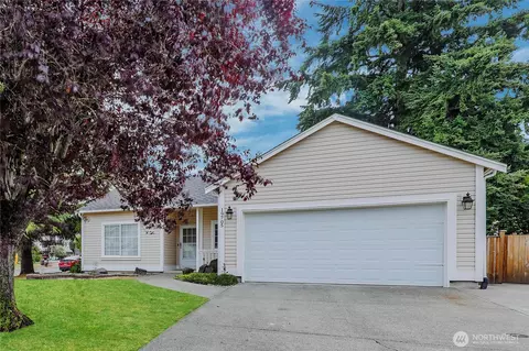 19705 13th Av Ct E, Spanaway, WA 98387