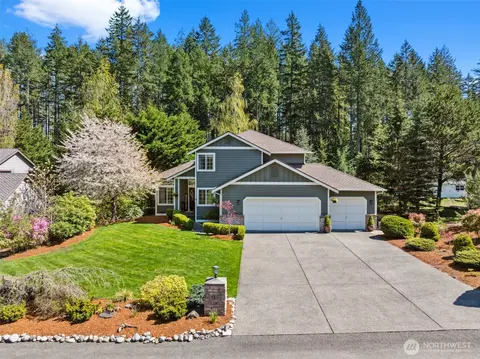 7811 Broadstone Pl SW, Port Orchard, WA 98367