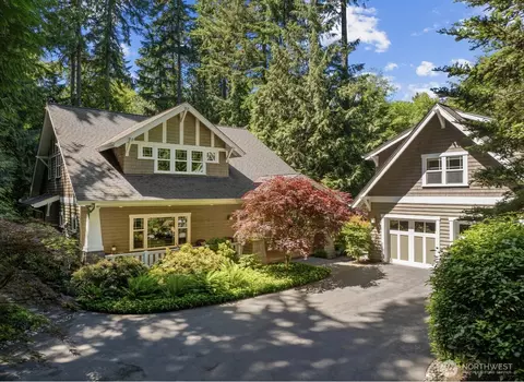 14157 Komedal Rd NE, Bainbridge Island, WA 98110