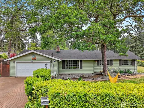 9810 Willowood Pl SW, Lakewood, WA 98498
