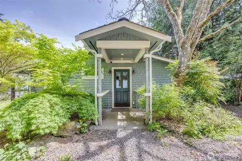 7602 E Grapeview Loop, Allyn, WA 98524 photo 5