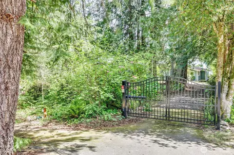 7602 E Grapeview Loop, Allyn, WA 98524 photo 19