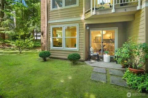 14633 NE 40th St #K7, Bellevue, WA 98007